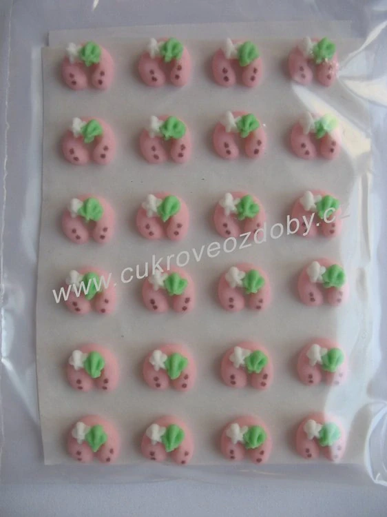 Podkovy bílé s fialovou