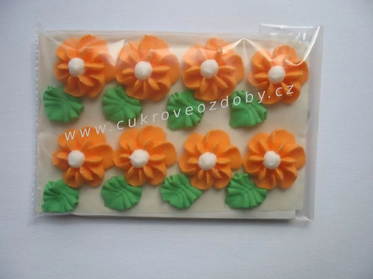 Velké květy točené C